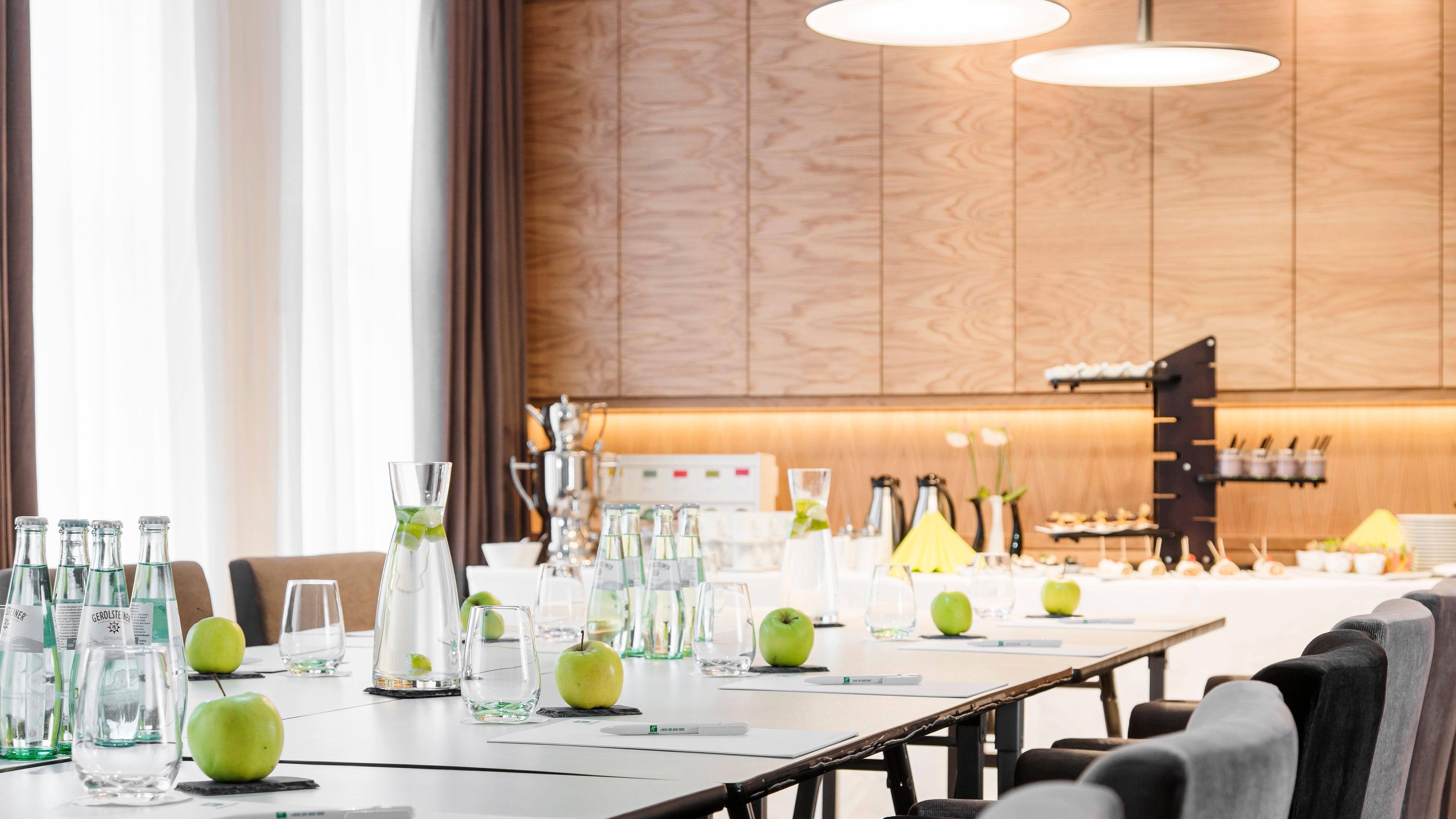 - Am Zwinger By Ihg Hotel Dresden