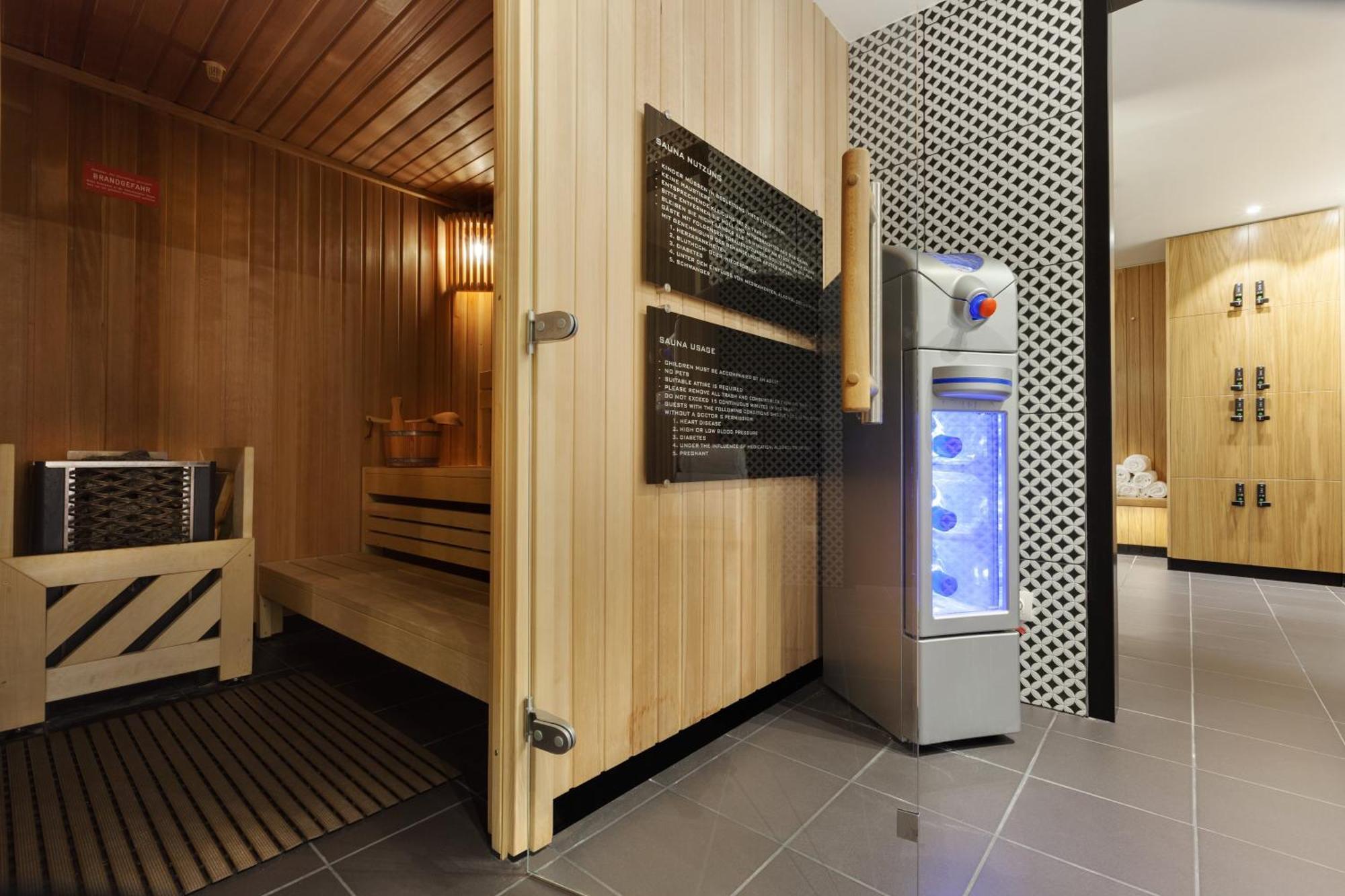 - Am Zwinger By Ihg 4* Dresden
